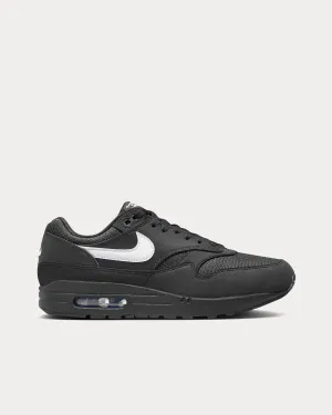 Air Max 1 Black / White Low Top Sneakers