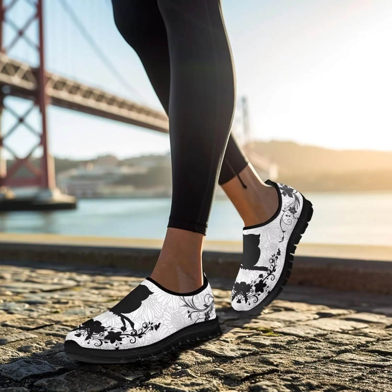 Casual Slip On Walking Shoes for Women Lady Breathbale Mesh Sport Shoes Light Weight Road Running Shoes Comfort Footwear for Travel