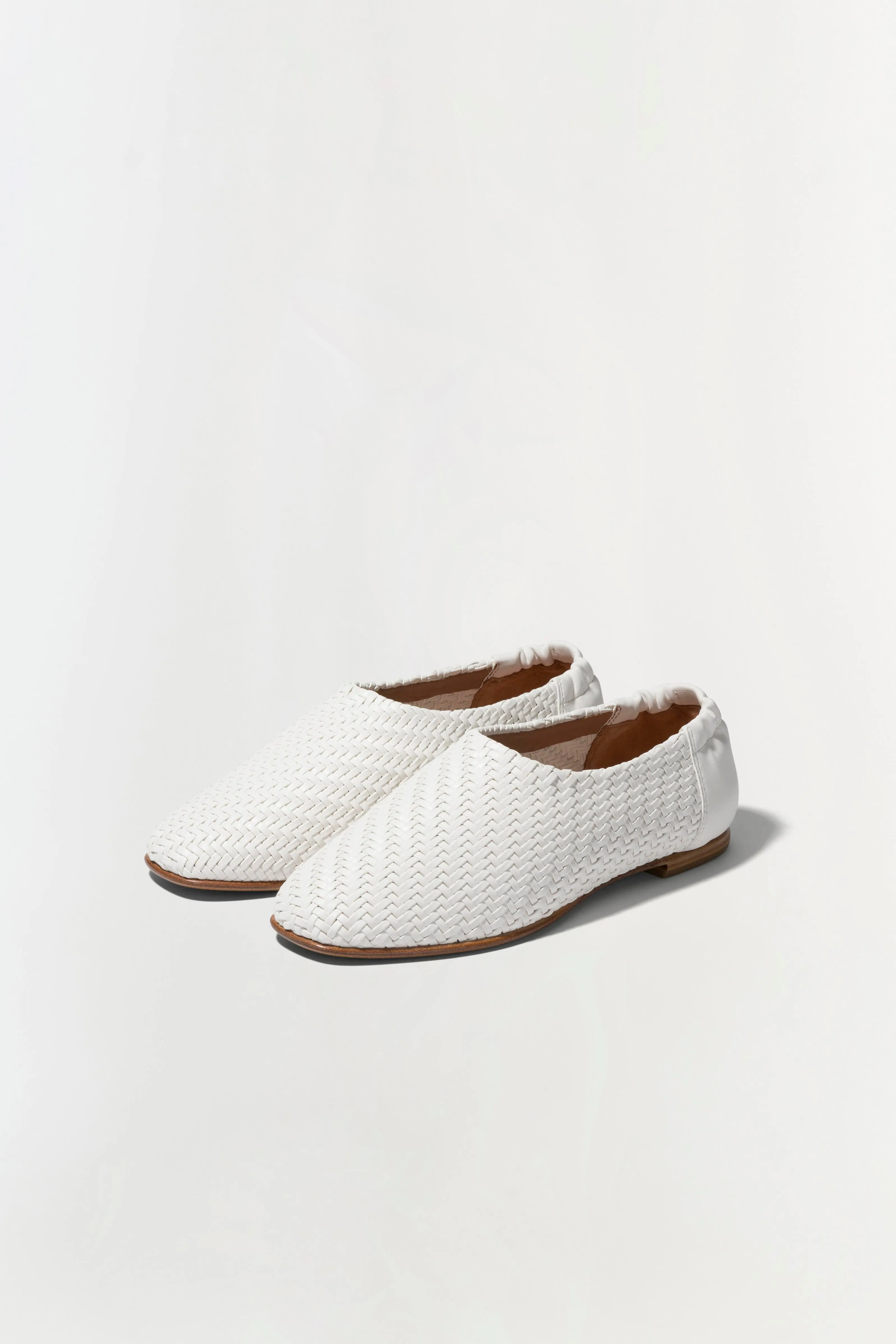 Eden Woven Flat
