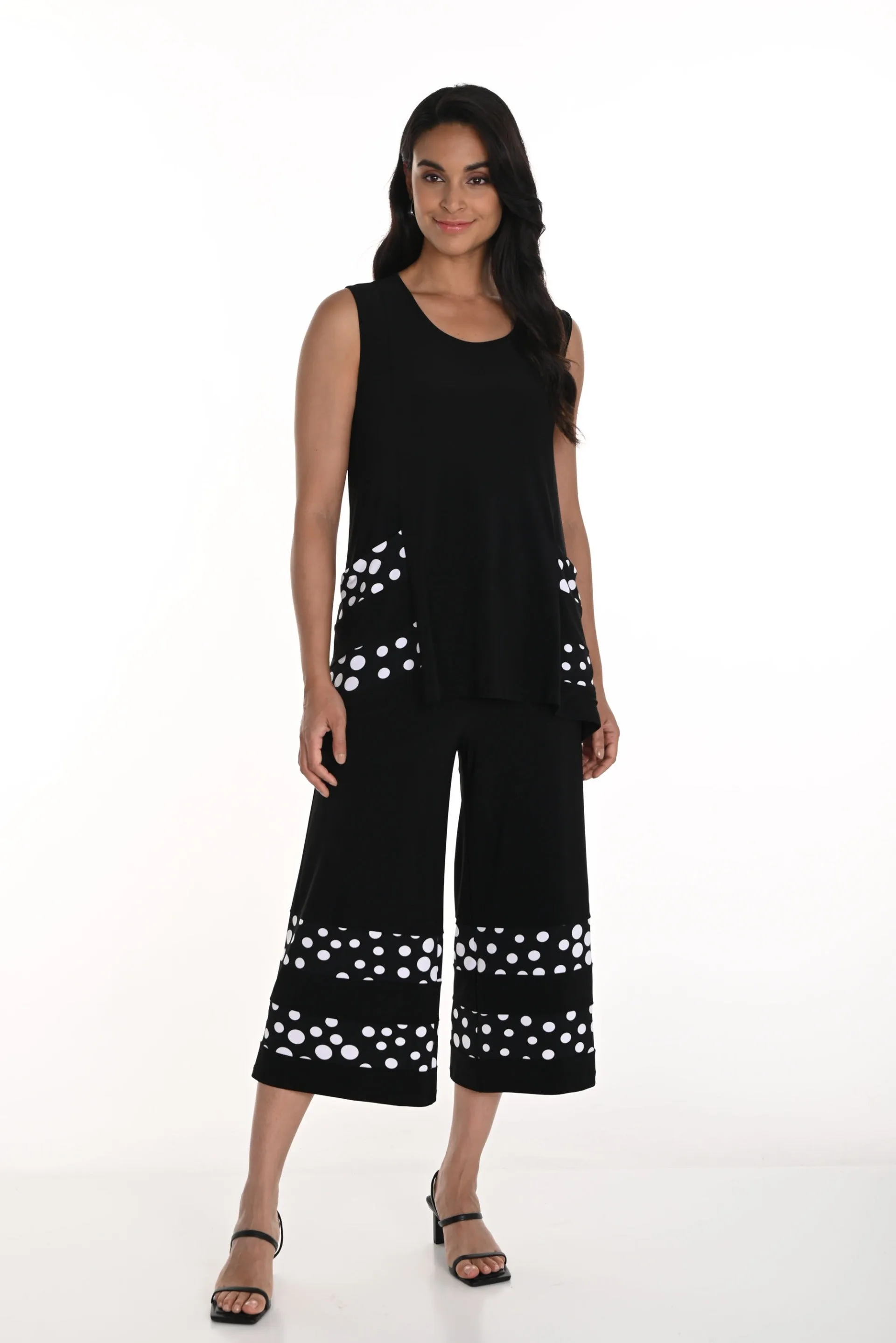Frank Lyman Black/White Polka Dot Culotte Pants Style 256311