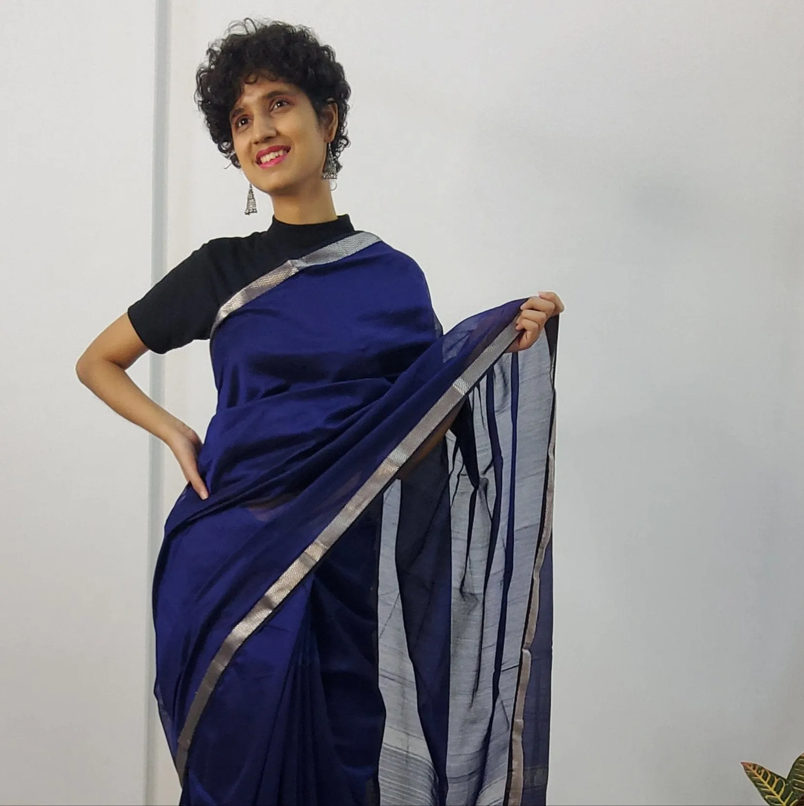 Maheshwari Handloom Silk Cotton Saree with Silver Border
