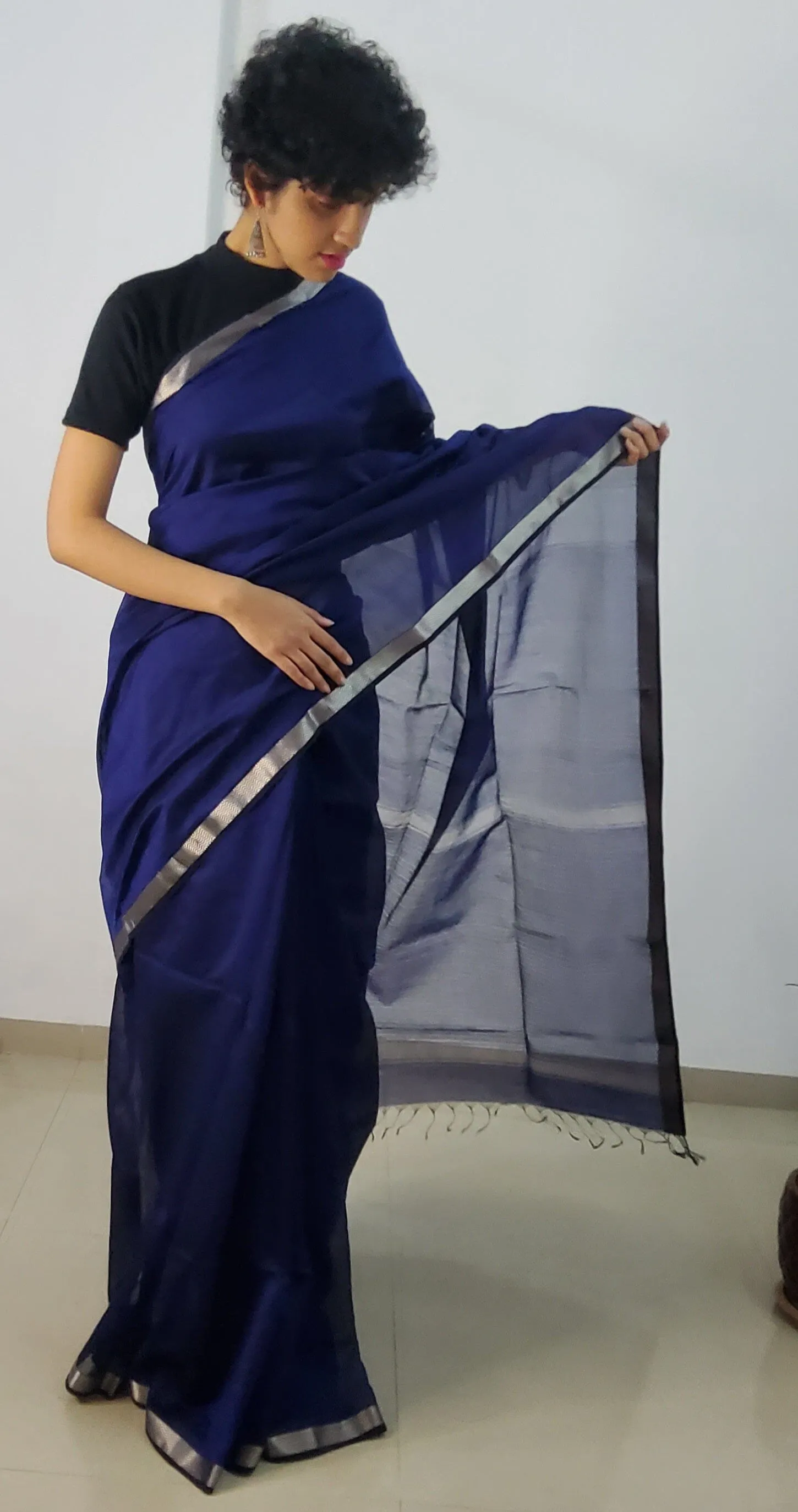 Maheshwari Handloom Silk Cotton Saree with Silver Border