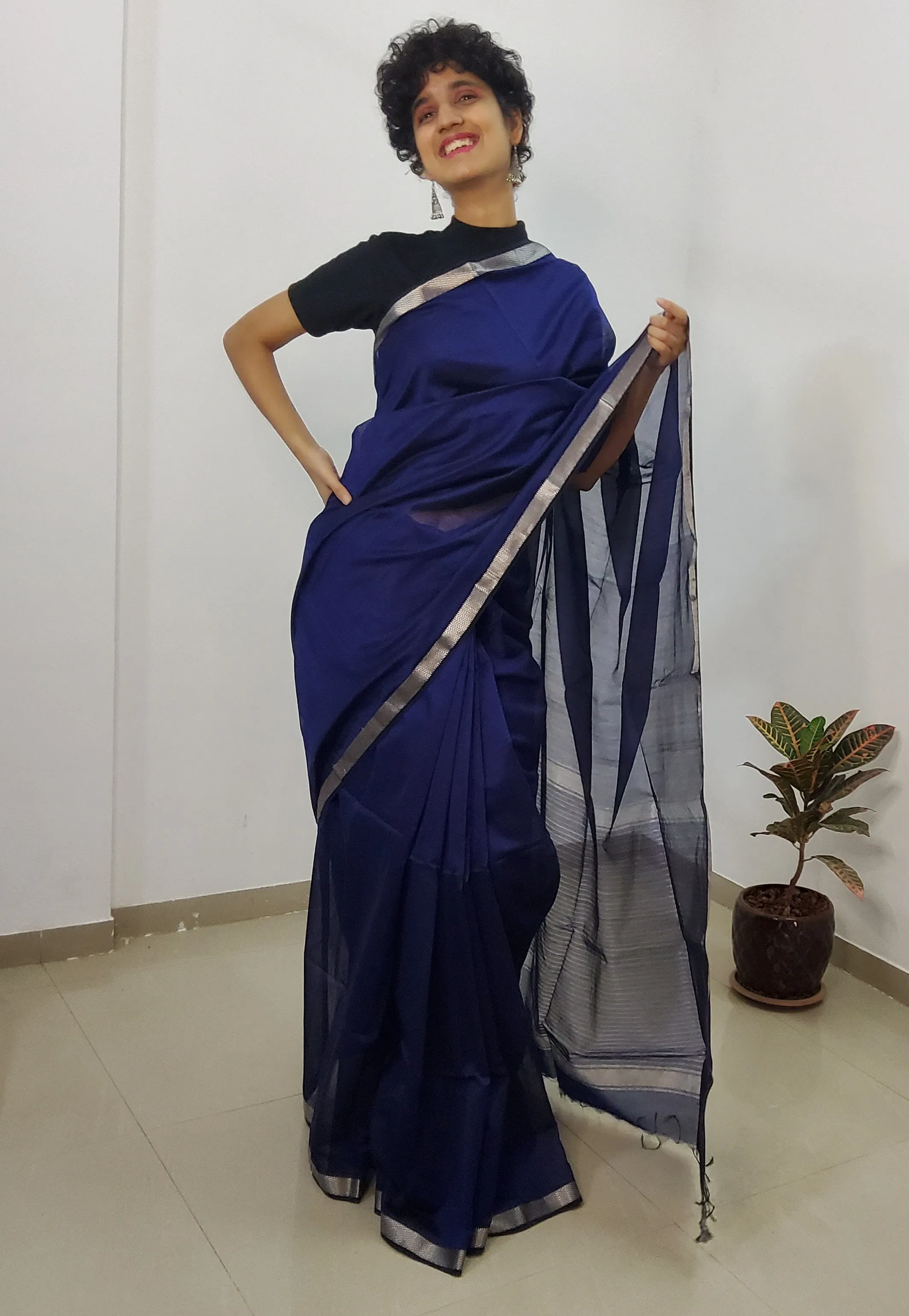 Maheshwari Handloom Silk Cotton Saree with Silver Border