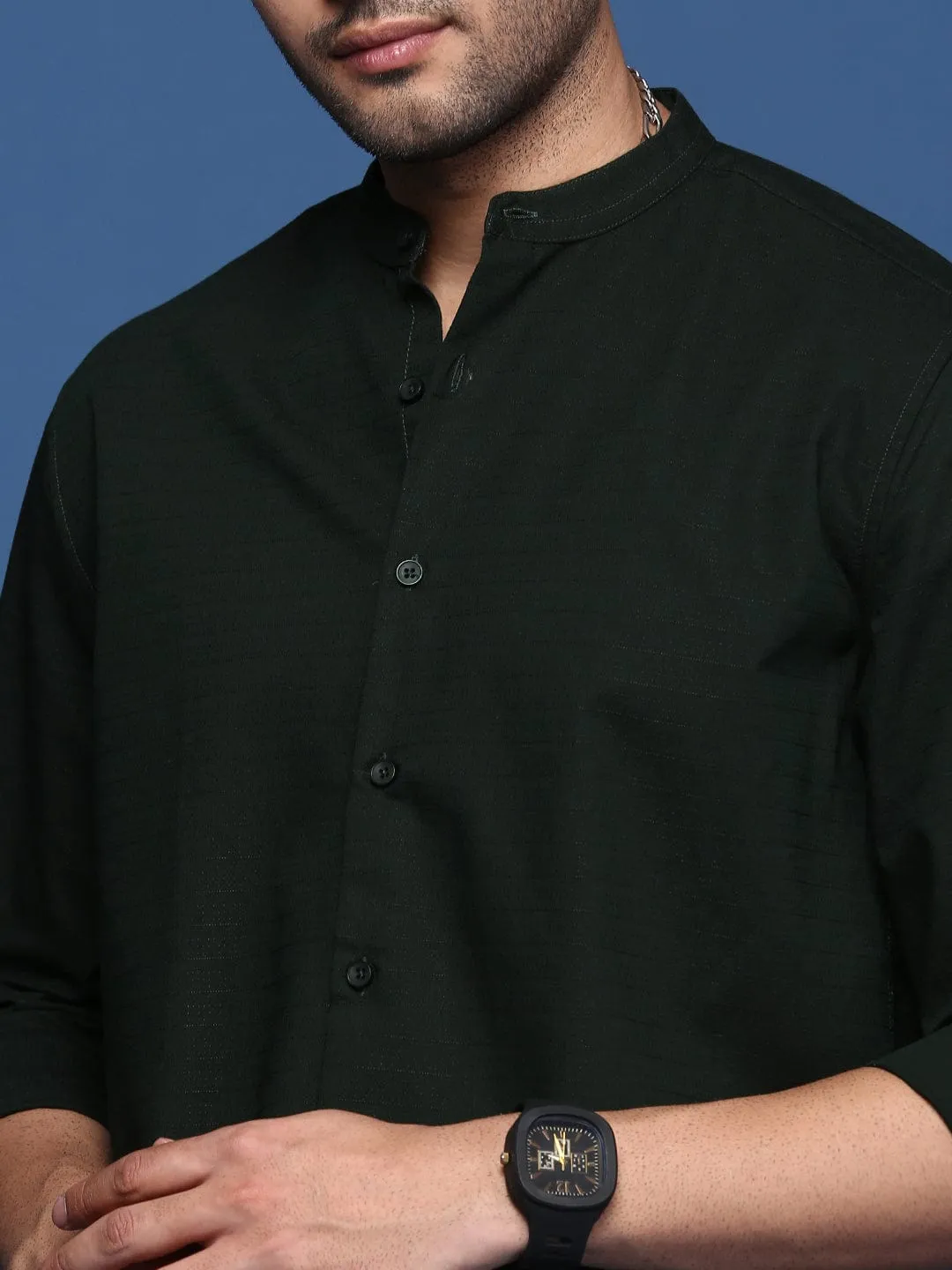 Men Mandarin Collar Green Solid Slim Fit Shirt