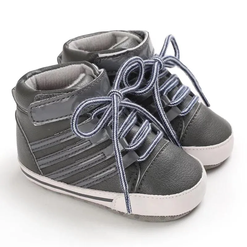 Newborn soft sneakers