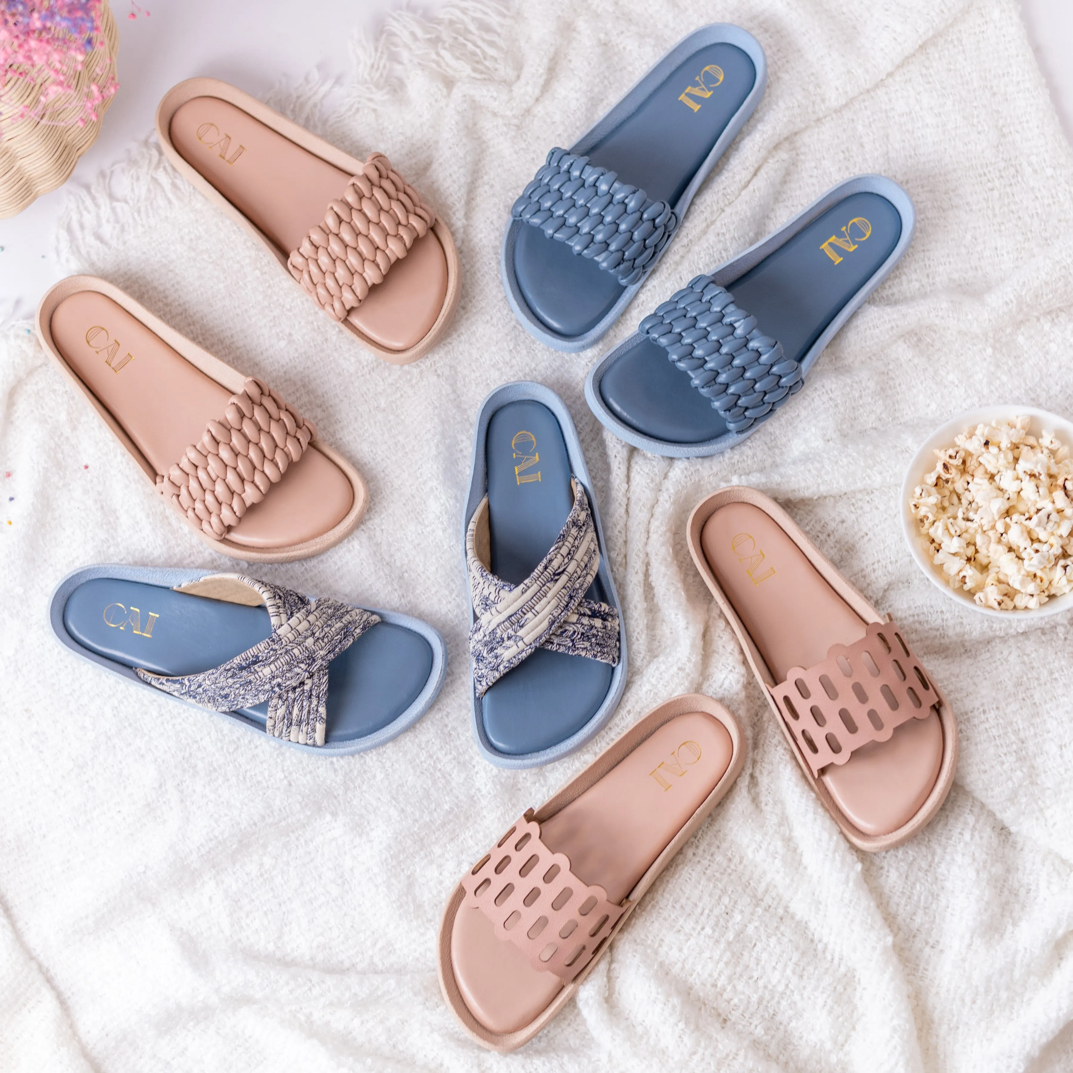 Peach Puffy Weaved Flats