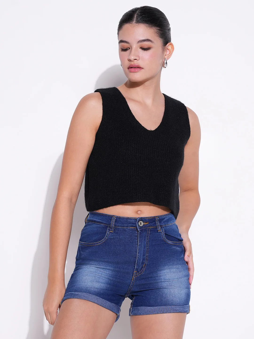 Women Black V-Neck Sleeveless Crop Top