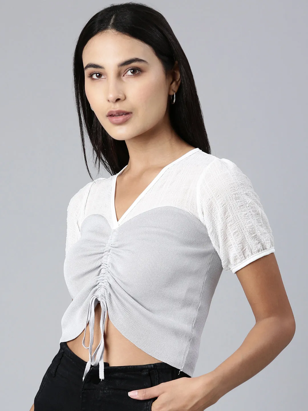 Women Grey Colour blocked V-Neck Puff Sleeve Acrylic Crop Top