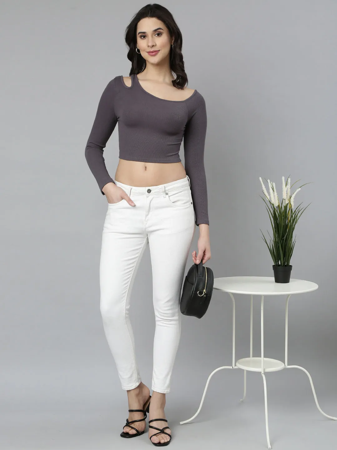 Women Grey Round Neck Fitted Crop Top