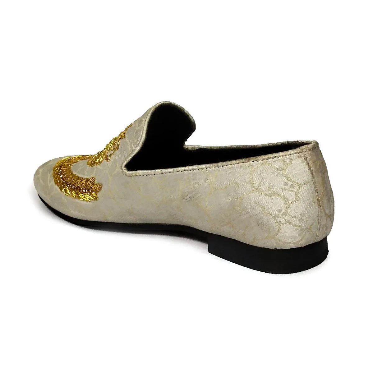 Zardosi Lion Dove Slip-on with Stem Design By Brune & Bareskin